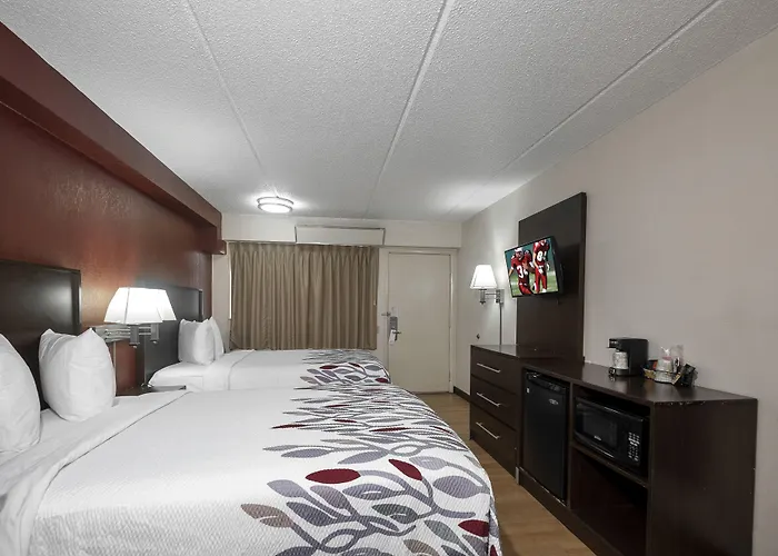 Red Roof - Motel 2*